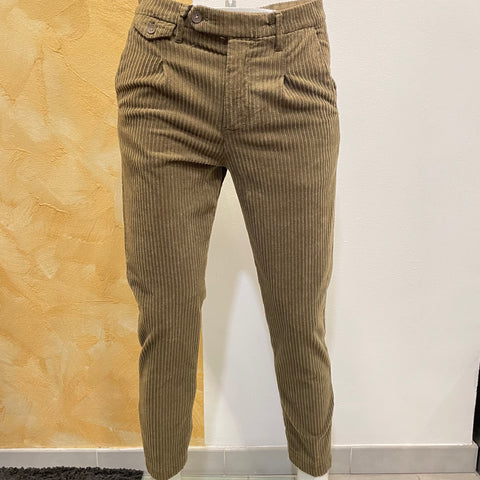 Image of Pantalone velluto costa larga Vanity Collection