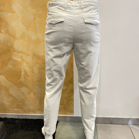 Image of Pantalone velluto costa larga Vanity Collection