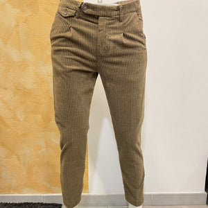 Pantalone velluto costa larga Vanity Collection